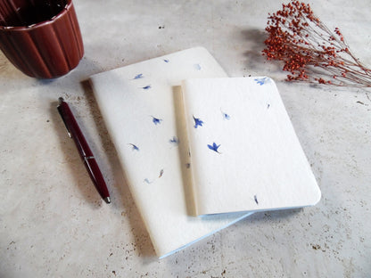 Carnet LAZULI – Un peu fleur bleue